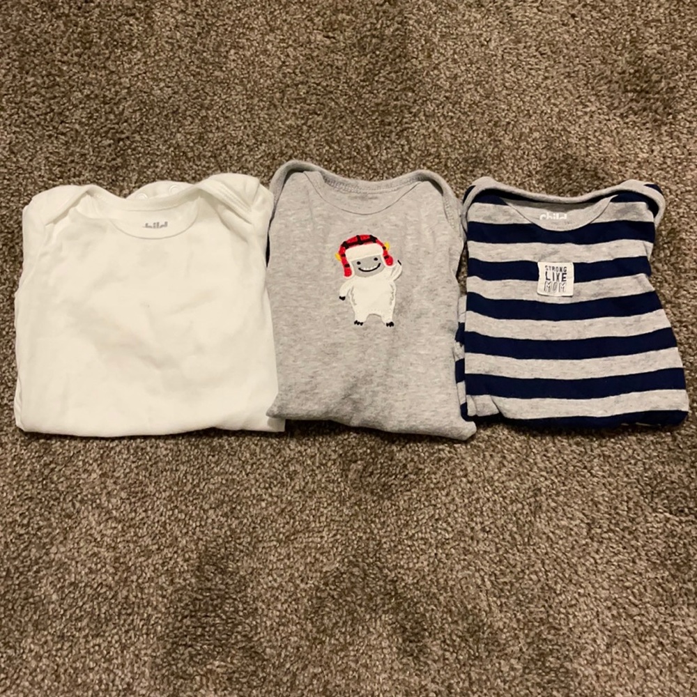 Baby onesie bundle.
